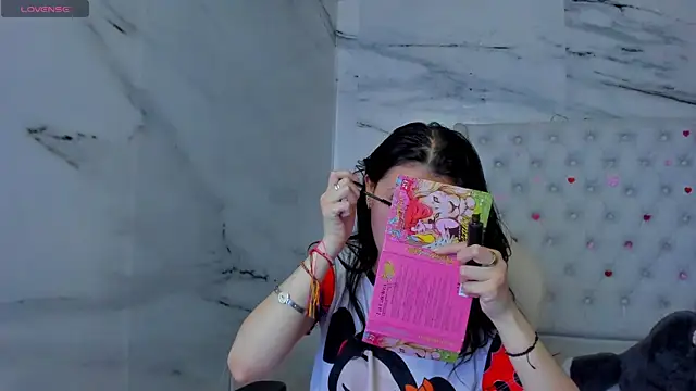 arissha lee online show from 06/12/26, 01:26