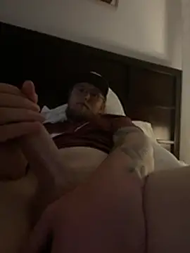 Snapshot of tcadle1824 chatting on 03/25/26, 03:23 tcadle1824 online show from 03/25/26, 03:23