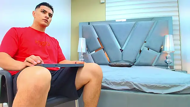 DAVID VICTORIAA online show from 03/13/26, 01:07