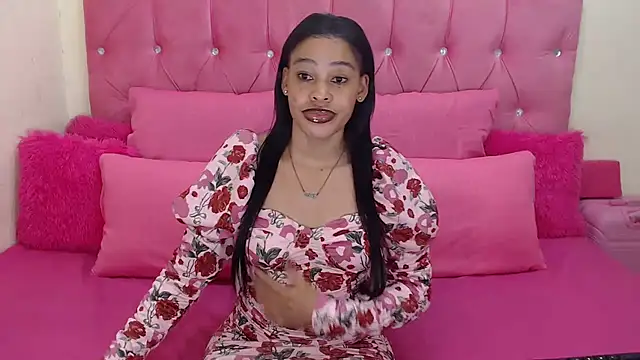 naughtiest baddy online show from 10/05/25, 06:39