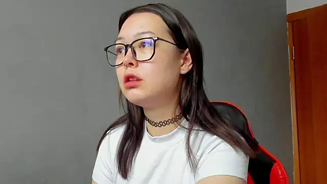 kittenrisha online show from 01/20/25, 07:36