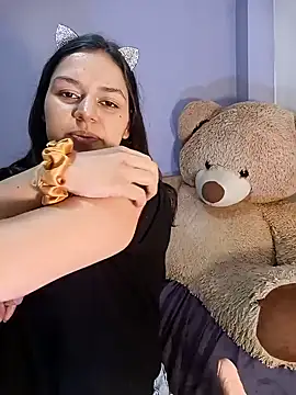 Danni shy online show from 02/06/25, 07:29