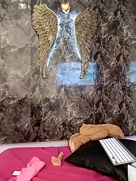 Danni shy online show from 02/13/25, 10:22