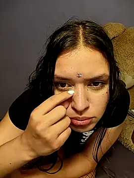 Danni shy online show from 03/14/25, 11:32