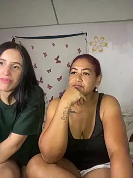 Snapshot of Abigail_BigTits chatting on 01/02/25, 05:35 Abigail BigTits online show from 01/02/25, 05:35