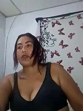 Snapshot of Abigail_BigTits chatting on 03/09/25, 02:39 Abigail BigTits online show from 03/09/25, 02:39