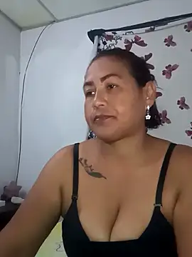 Snapshot of Abigail_BigTits chatting on 03/14/25, 05:38 Abigail BigTits online show from 03/14/25, 05:38