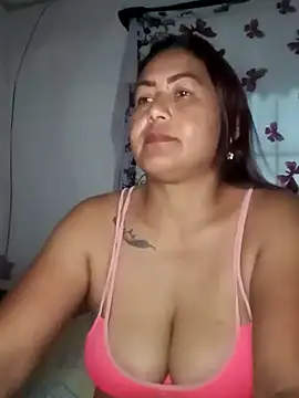 Snapshot of Abigail_BigTits chatting on 03/18/25, 02:15 Abigail BigTits online show from 03/18/25, 02:15