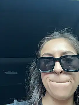 morganbby  online show from 04/11/26, 07:18