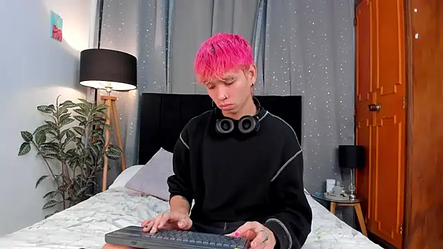 Brian-Ausslos online show from 03/17/25, 05:01