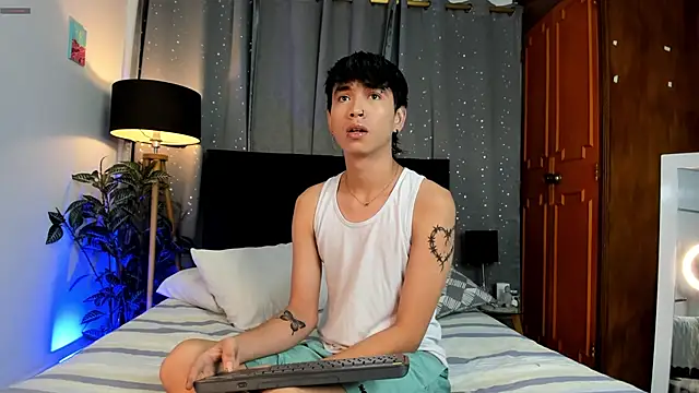 Brian-Ausslos online show from 03/23/25, 04:49