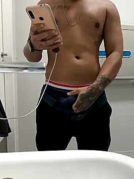 Snapshot of fs_carioca chatting on 03/18/25, 02:15 fs carioca online show from 03/18/25, 02:15