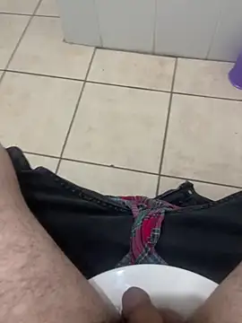 okpaja69 online show from 03/13/25, 06:23