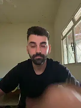 Snapshot of biel_96 chatting on 11/03/25, 05:14 biel 96 online show from 11/03/25, 05:14