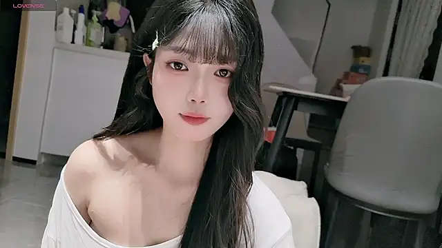 Snapshot of diandian-866 chatting on 02/20/26, 09:32 diandian-866 online show from 02/20/26, 09:32