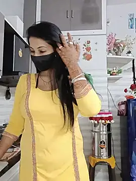 Best-Couple online show from 06/18/26, 01:50