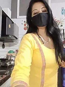 Best-Couple online show from 06/18/26, 10:09