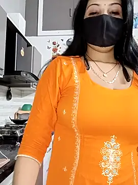 Best-Couple online show from 06/23/26, 01:47