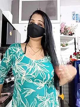 Best-Couple online show from 07/29/26, 02:10