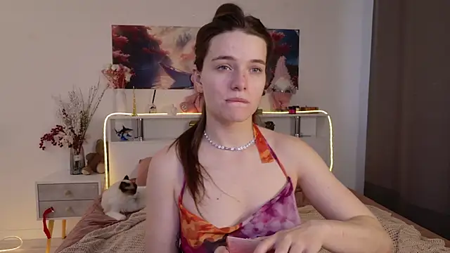 Nellie Medina online show from 06/08/26, 04:51