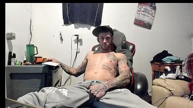 JamesMichael88 online show from 03/01/25, 02:59