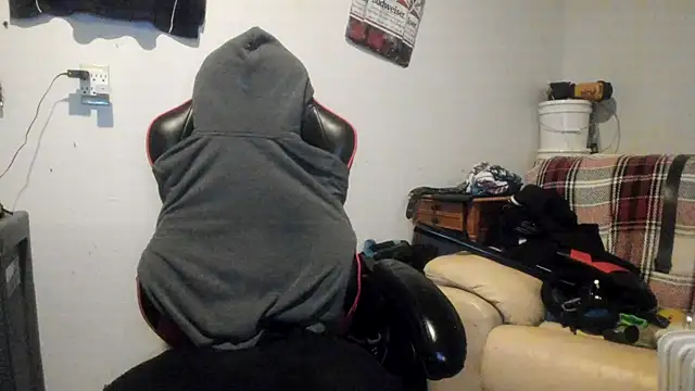 JamesMichael88 online show from 03/04/25, 03:37