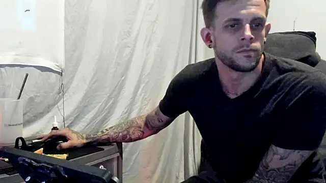 JamesMichael88 online show from 03/22/25, 09:53