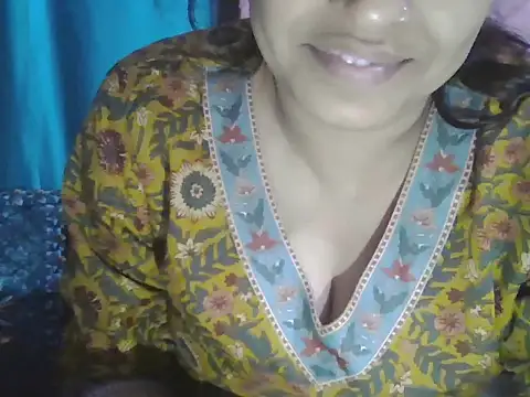 Hot-shanvi online show from 11/07/25, 03:45