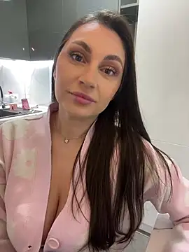 claraxjoyy online show from 01/10/25, 04:44