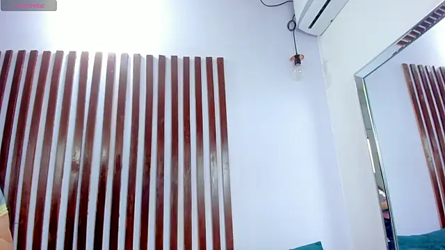 KRYSSTARITTER4 online show from 02/13/25, 12:43