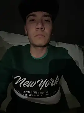 CarlosRyan1997 online show from 01/15/25, 09:13