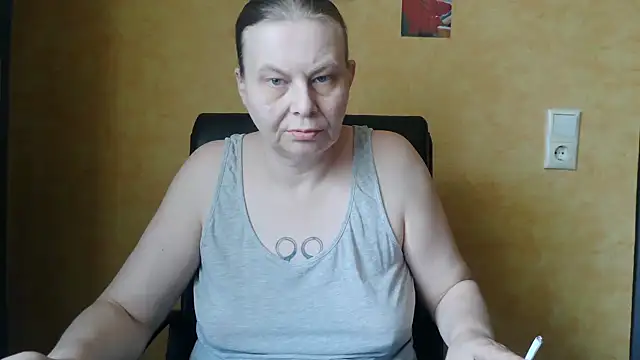 Sweet Phoenix online show from 09/10/25, 08:36