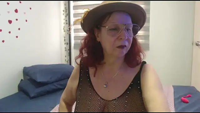 milchanel online show from 03/11/26, 08:48