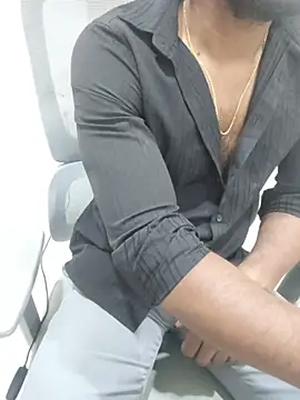 hot boy dic online show from 03/05/26, 03:08