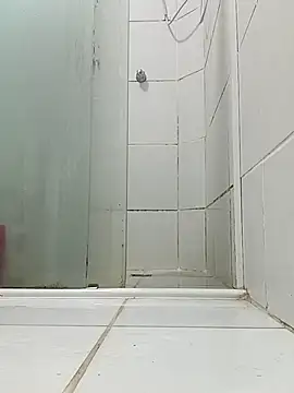 Snapshot of aventuras1508 chatting on 04/06/26, 04:32 aventuras1508 online show from 04/06/26, 04:32