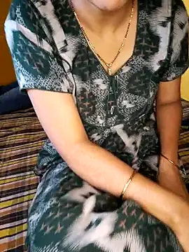 lovelygirl4567 online show from 03/09/25, 08:07