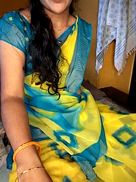 lovelygirl4567 online show from 10/13/25, 06:02