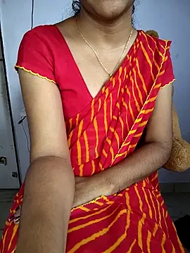 lovelygirl4567 online show from 11/25/25, 06:13