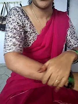 lovelygirl4567 online show from 12/19/25, 05:25