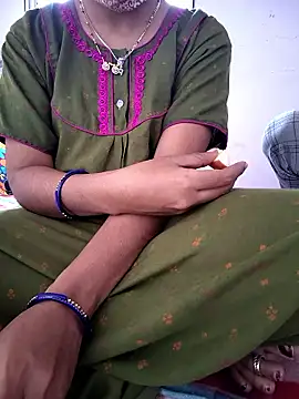 lovelygirl4567 online show from 01/14/26, 09:48