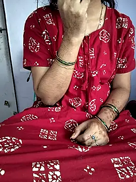 lovelygirl4567 online show from 01/19/26, 10:41