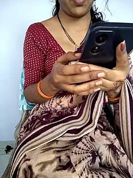 lovelygirl4567 online show from 03/16/26, 06:06