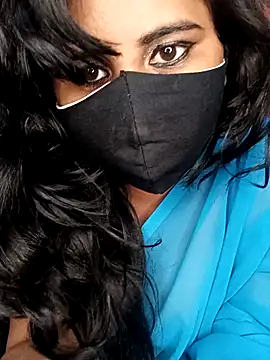 Lovely-Shivani online show from 02/05/25, 07:42