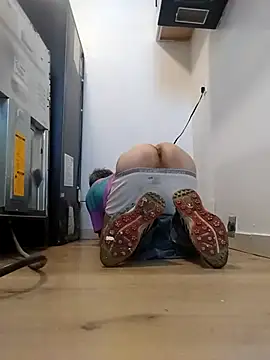 Cloudin around online show from 03/06/25, 06:16