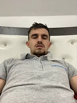 Snapshot of Demonpull69 chatting on 03/11/25, 09:13 Demonpull69 online show from 03/11/25, 09:13