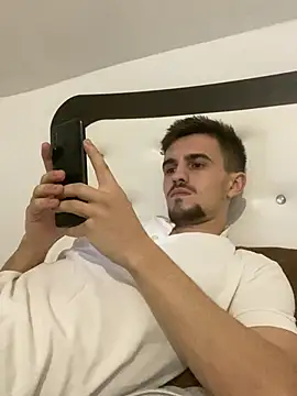 Snapshot of Demonpull69 chatting on 03/15/25, 09:27 Demonpull69 online show from 03/15/25, 09:27