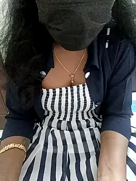 Tamil Vishalini online show from 12/30/24, 06:53