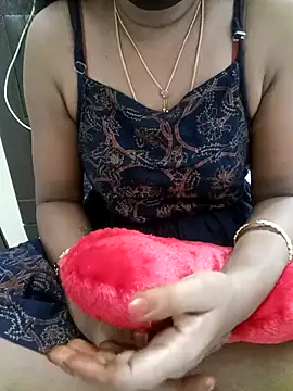 Tamil Vishalini online show from 02/24/25, 12:52