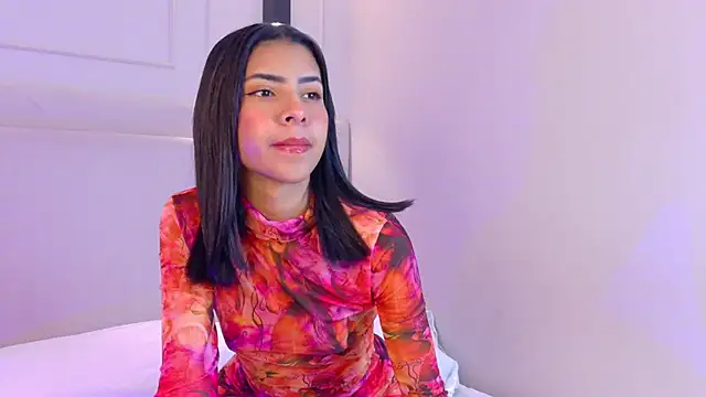 NaomiKlarc online show from 01/08/26, 11:45