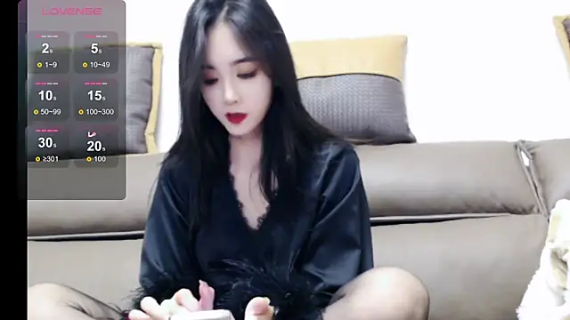 Snapshot of xiaotiantian-76 chatting on 01/25/25, 11:44 xiaotiantian-76 online show from 01/25/25, 11:44